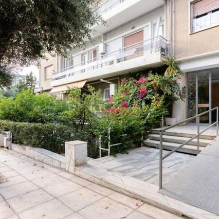 Flisvos Seafront-Marina Apartment Atene Esterno foto