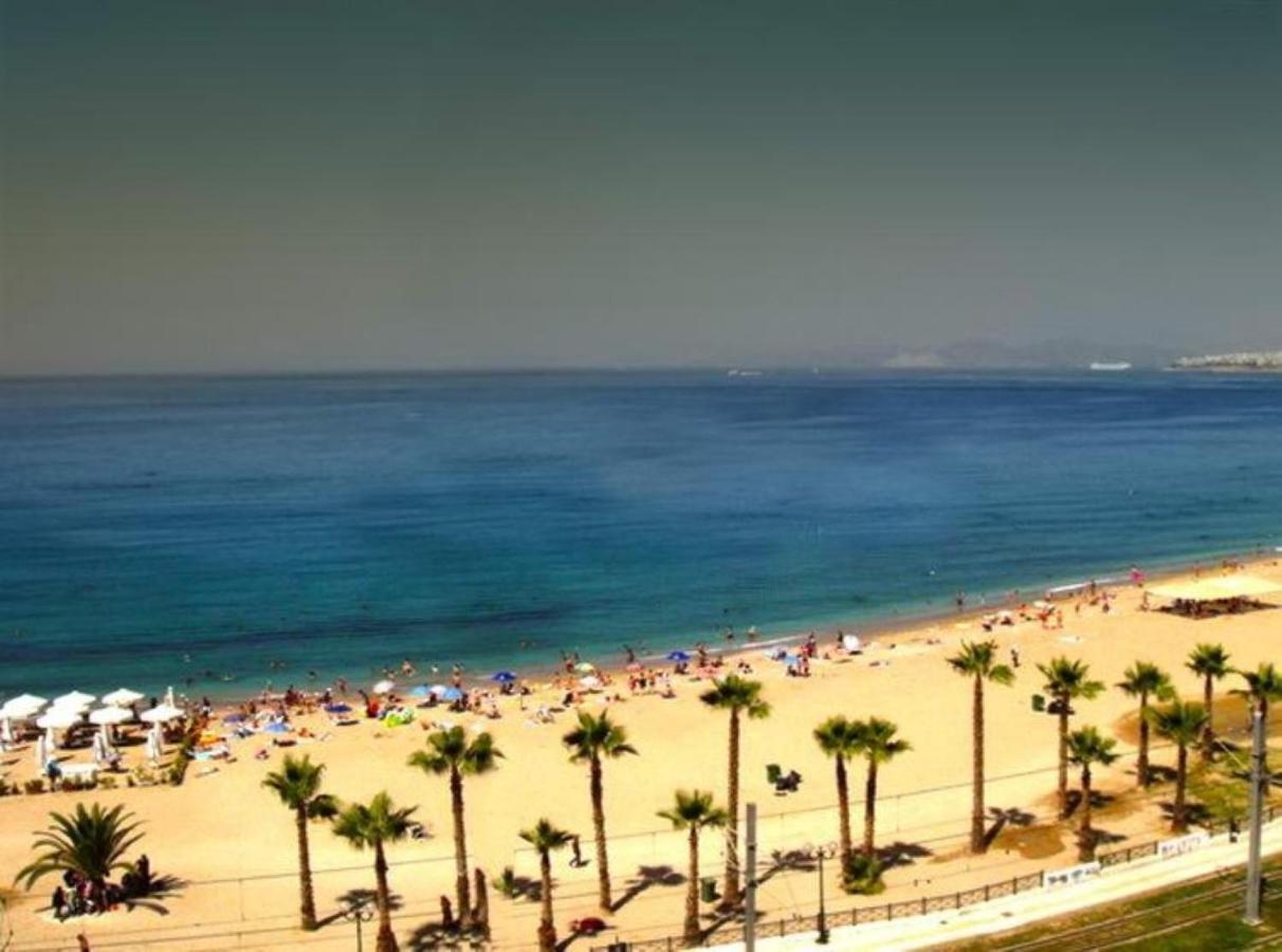 Flisvos Seafront-Marina Apartment Atene Esterno foto